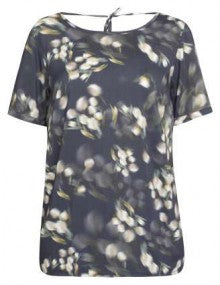 leichtes T-Shirt mit Blumenprint